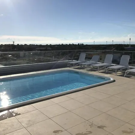 Contemporary With Rooftop Swimming Pool Bibione